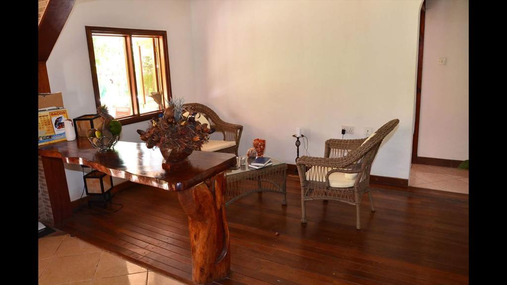 Hotel Belle Amie Self Catering à La Digue  Extérieur photo